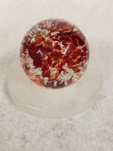 basis-kristall-mit-kugel